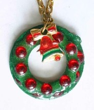 Festive Christmas Wreath &amp; Bell Gold-tone Pendant Necklace 1960s vint 21&quot; x 2&quot; - £10.18 GBP