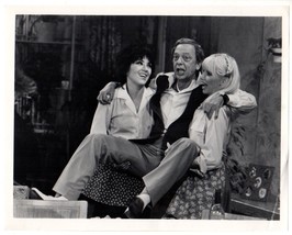 *THREE&#39;S COMPANY (1979) New Landlord Don Knotts + Joyce DeWitt &amp; Suzanne... - £31.90 GBP