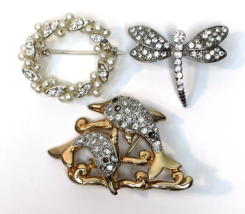 Vtg Brooch Lot MISSING STONES Dolphins, Dragonfly, Wreath for Repair Crafting - £9.57 GBP