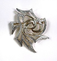 Vtg Sarah Cov Large Silver Tone Etched Geometric w Gold Swirl Brooch Pin Signed - £13.30 GBP