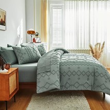 Green Tufted Bed In A Bag Queen ,Geometry Embroidery Comforter Set 7 Pie... - $87.39