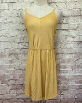 Universal Thread Dress Squash Yellow Sundress Striped Spaghetti SMALL Rayon NEW - £17.30 GBP