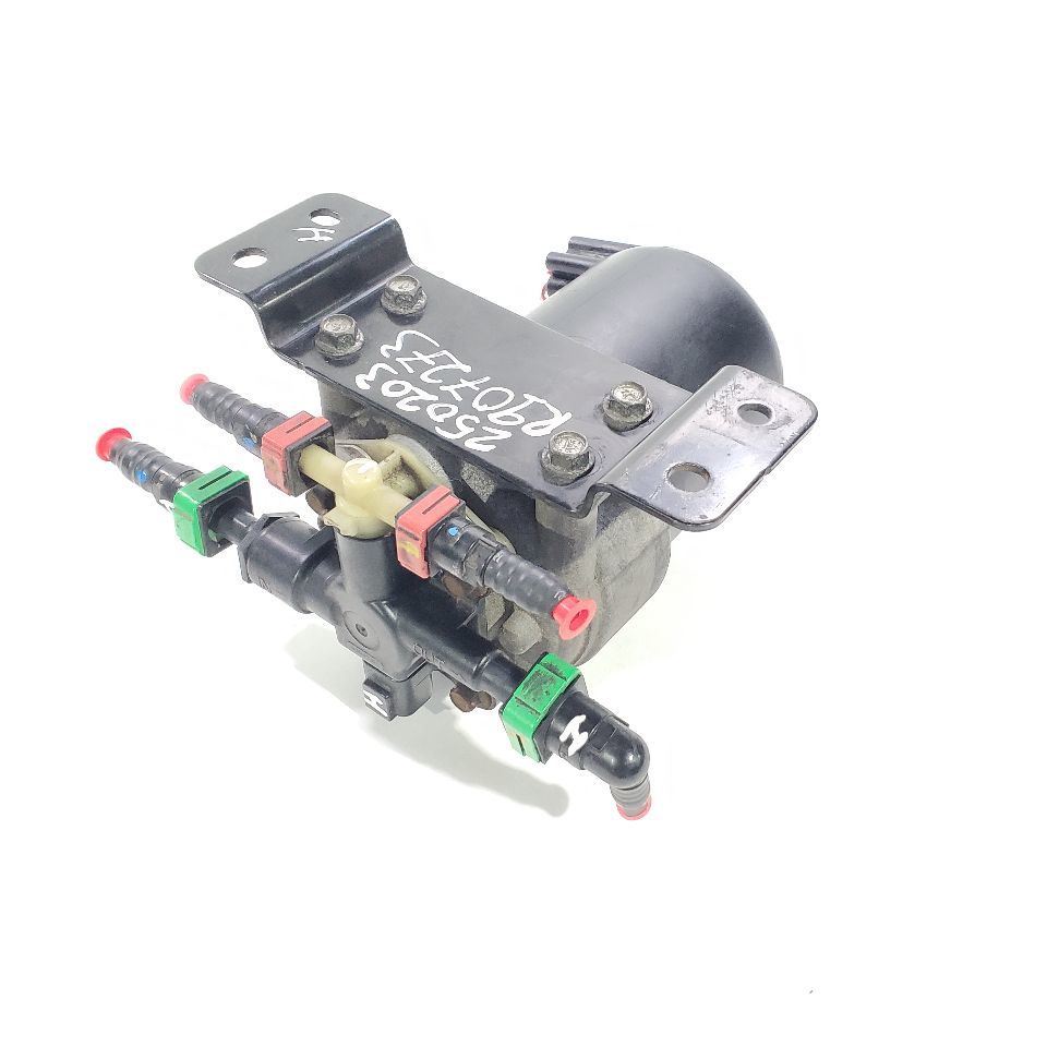 2018 Nissan Titan XD OEM Fuel Filler Housing 5472822 - $495.00