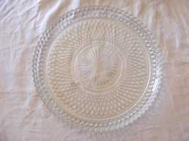 Vintage Diamond Point Glass Platter Tray - $796.70 MXN