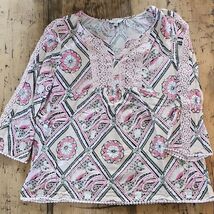 CROWN &amp; IVY Boho Lace-trimmed Top Size Large - $18.81