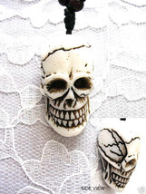 3D HUMAN SKULL CRANIUM ANATOMY RESIN WHITE PENDANT ADJUSTABLE NECKLACE - $3.99