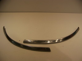 1975 Dodge Royal Sportsman Van Fender Trim Oem Pair 1974 - $89.99