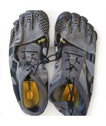 Vibram Five Fingers Size 11-11.5  KSO EVO Black Shoes 15MO701 - $877.62 MXN