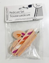 SASSY + CHIC PEDICURE SET - 5 PCS NEW - £4.38 GBP