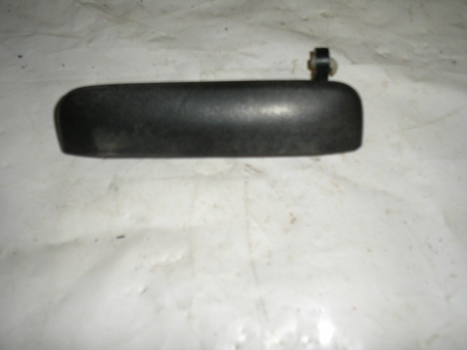 1999 Nissan Frontier 4WD 3.3L AT Left Outside Exterior Front Door Handle - $4.38