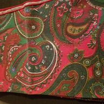 Cloth Napkins Set of 4 16&quot; x 16&quot;  Red Paisley Flowers Green White Blue - $21.00