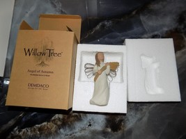 Willow Tree Angel of Autumn Demdaco 26076 NEW - $22.80