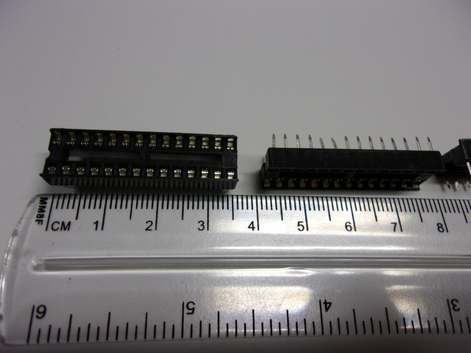 5 Pack Lot DIP28 DIP IC Sockets 28 Pins 2 Rows 14 Pins Sides Integrated Circuit Item image 7