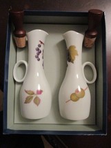 ROYAL WORCESTER PAIR Of CRUETS decanters with cork stopper 6&quot; NIB original - £73.78 GBP