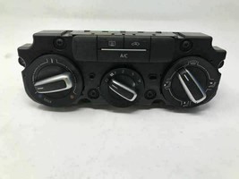 2015-2018 Volkswagen Jetta AC Heater Climate Control Temperature Unit D02B20002 - £31.66 GBP