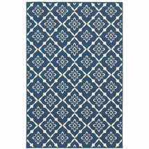 2&#39; X 3&#39; Blue and Ivory Floral Stain Resistant Indoor Outdoor Area Rug - $1,096.51 MXN