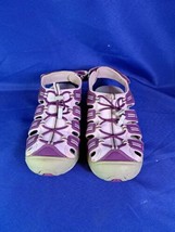  Khombu Size US 4Closed Toe Purple Strappy Water Comfort Hiking Sandals Girls  - £14.92 GBP