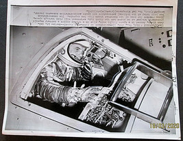 John Glenn (Original Vintage Nasa Space Flight Photo) Photo # 3 - £155.54 GBP