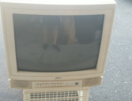 1994 Zenith 20&quot; Color CRT Television White SMS2049X TESTED - $118.79