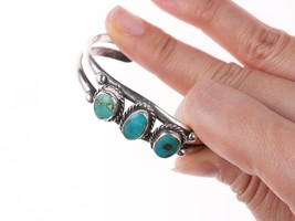 5.75&quot; Vintage Navajo silver and turquoise bracelet - £138.91 GBP