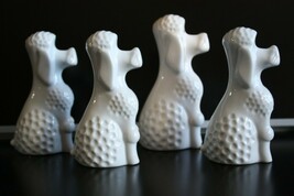 Old Vintage Naaman Israel White Cast Porcelain Poodle Dog Figurine 5&quot; - $554.82 MXN