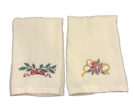 Kmart Trim-a-Home Christmas Off White Hand Towels Floral 16x11 inch Set of 2 Vtg - £7.77 GBP