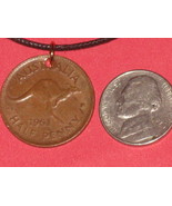 VINTAGE COPPER BROWN AUSTRALIAN AUSTRALIA KANGAROO COIN CHARM PENDANT NECKLACE - £7.89 GBP