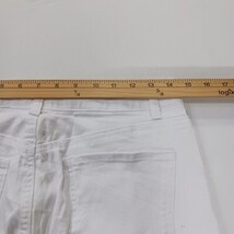 Shein Women’s White Cotton Blend Frayed Denim Skirt Size Large  image 5