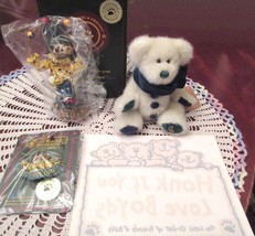 Boyds Bear Gizmo Lifes A Juggle Greatest Fob On Earth Pin Figurine Decal New - £9.49 GBP