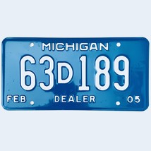 2005 United States Michigan Base Dealer License Plate 63D189 - £13.13 GBP
