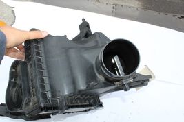 2006-2008 INFINITI M45 AIR INTAKE CLEANER BOX X2559 image 10