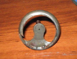 Singer  66-4 Oscillating Hook #32520 - $9.99