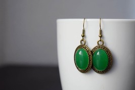 Vinatge green jade earrings, Statement oval dangle earrings, Gemstone drop earri - £24.29 GBP