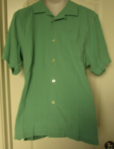 Tommy Bahama short sleeve Shirt Green 100% Silk Style 203ST325072 Size Medium - £30.97 GBP