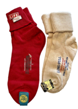 Socks Pair of Girls Red &amp; Beige School Pals &amp; Long-Pull NWT 2 Vintage - £6.77 GBP