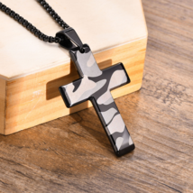 316L Stainless Steel Army Camouflage Cross Pendant Necklace - 24&quot; - £14.42 GBP