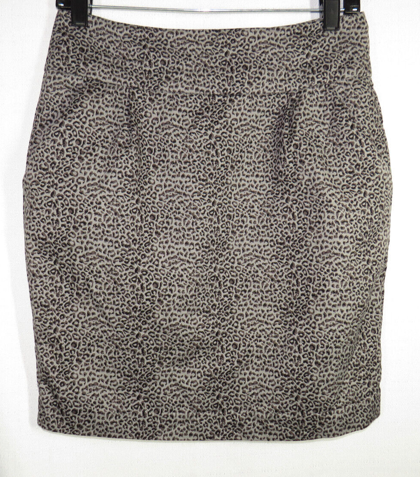 Primary image for Forever 21 xxi Gray Black Cheetah Print Pencil Skirt, Pockets, Size M