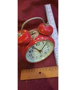 Old mechanical desk clock [CLK10159] - $67.22 CAD