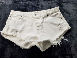 ROXY Shorts Womens Size 29 White 5-Pockets Design Pull On Belt loops Distressed - £7.35 GBP