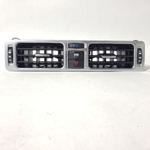 Lower Center AC Vent With Unlock Button OEM 2007 Range Rover90 Day Warra... - $74.53 CAD