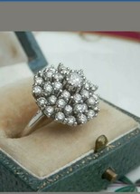 1.82CT Moissanit Rund Diamant Cocktail Haufen Ring 14K Weiß Vergoldet - £116.65 GBP