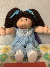 Cabbage Patch Kids 25th Anniversary Girl Head Mold #2 Brown Hair &amp; Eyes 2008 - £188.72 GBP