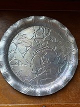 Vintage Federal Florette Design Marked Aluminum Round Ruffled Edge Tray Platter - £8.89 GBP