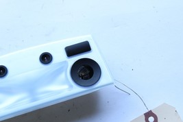 2004-2010 BMW E60 525I 530I FRONT CENTER DOME MAP LIGHT DOMELIGHT J3327 image 2