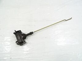 86 Mercedes W126 560SEL lock actuator, door vacuum element, left rear - $19.99