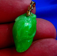 Earth mined Jade Green White Color Deco Pendant 18k Gold Charm - £4,514.47 GBP