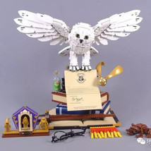 NEW Harry Potter Hogwarts Icons Collectors&#39; Edition 76391 Building Block... - £157.31 GBP