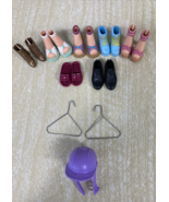 Barbie My Scene Lot - 7 Pairs of Shoes 2 Hangers and 1 Helmet - £35.45 GBP