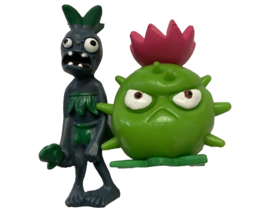 Plants vs Zombies pvc Action Figures Lot of 2 Video Game Toy Cake Toppers - £6.94 GBP