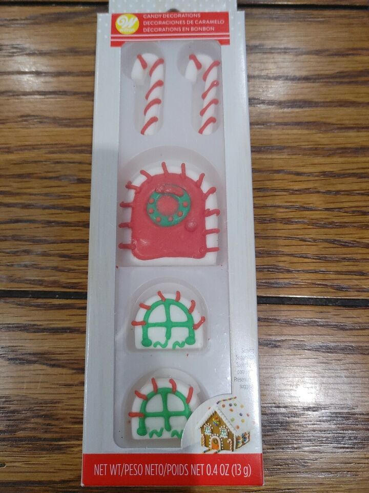 Wilton Christmas Candy Decorations Door and Candy Canes New